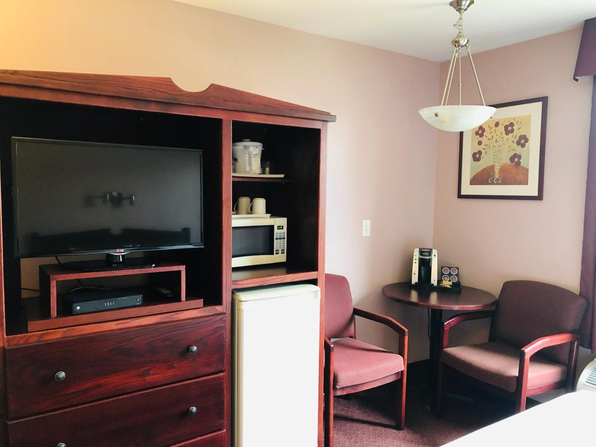 Super 8 By Wyndham Country/winfield Area Winfield